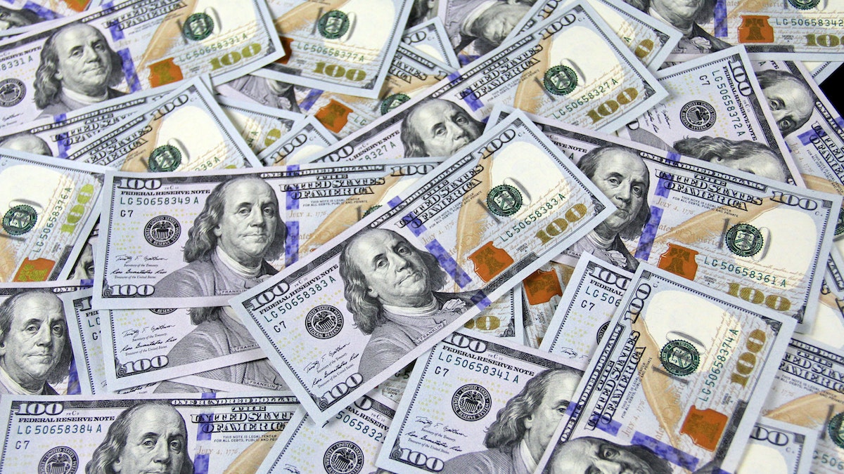 How much Money does Dream Make? - Bloggers corner